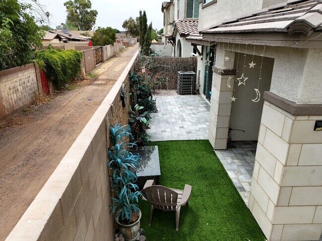 Building Photo - A luxe home in the heart of Chandler