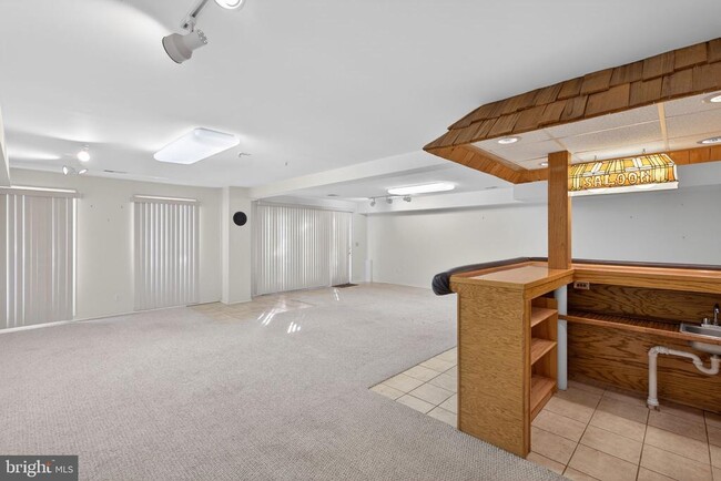 Building Photo - 5289 PA-309