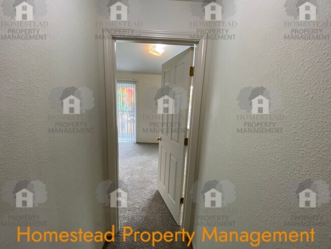 Building Photo - 164