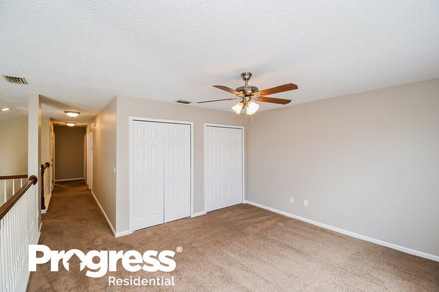 Building Photo - 12363 Guava Ct