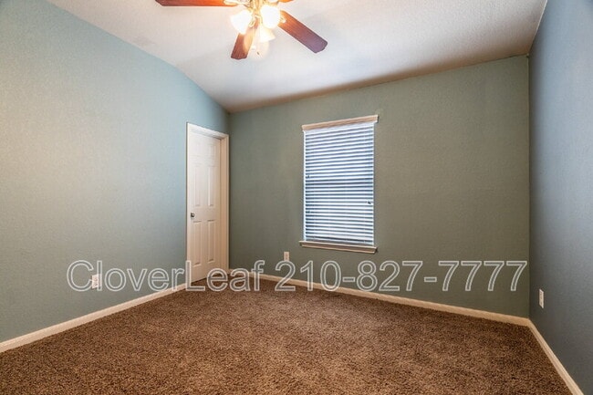 Building Photo - 213 Tumbleweed Run
