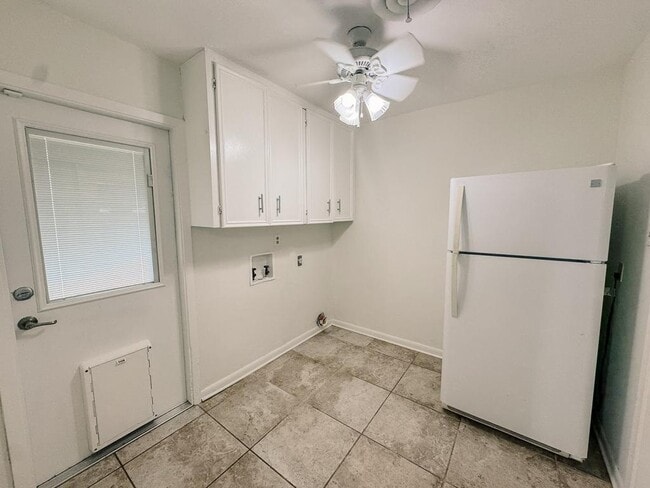 Building Photo - 504 Berkshire Ln