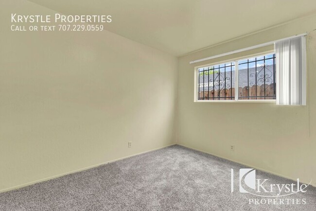 Building Photo - 1160 Rice St