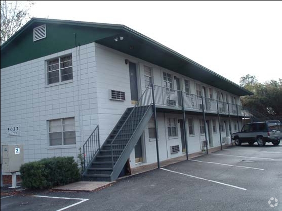 Primary Photo - Verus Square Apartments