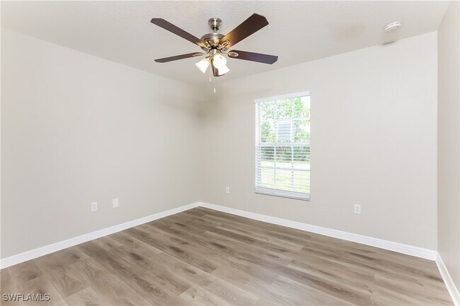 Building Photo - 7037 Harle Ave