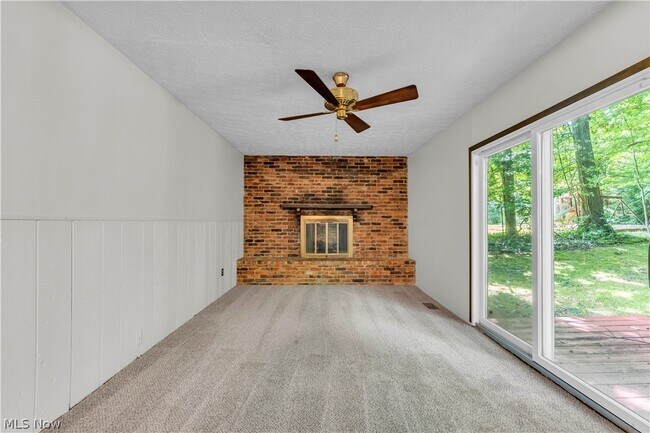 Building Photo - 7400 Brenel Dr