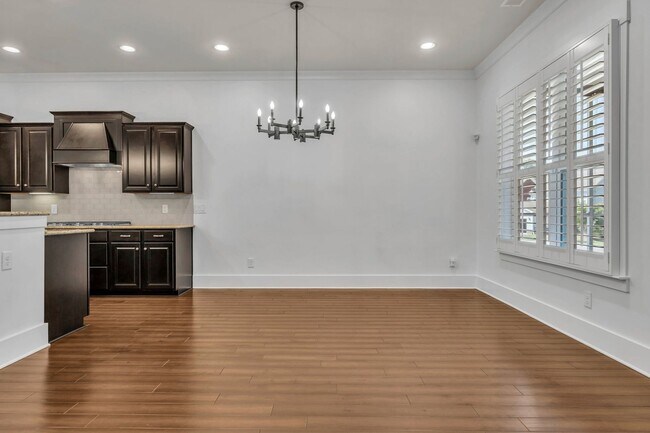 Building Photo - Beautifully maintained and move-in ready, this stunning mostly one-level all-brick home