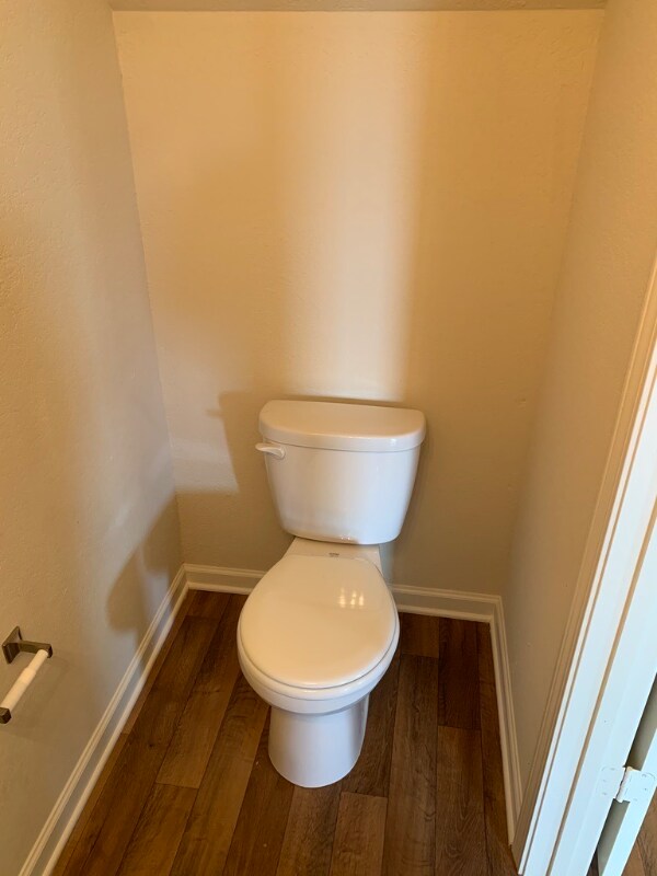 Building Photo - 821 Independence Ave