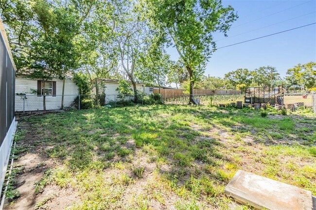 Building Photo - 6746 Carnelian Ave
