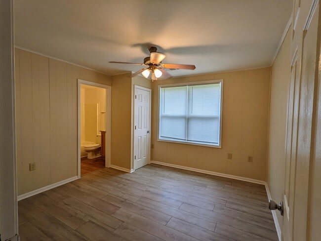 Building Photo - 315 Orange St