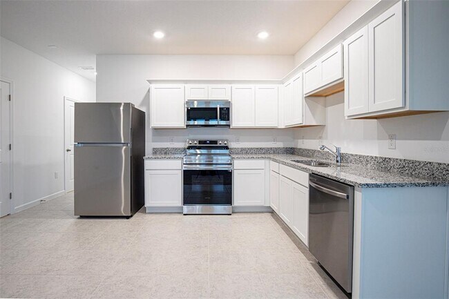 Building Photo - 373 Grand Pne Ln