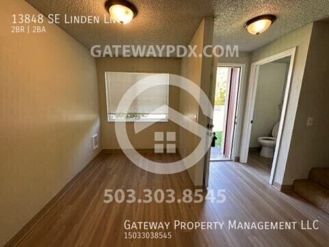 Building Photo - 13848 SE Linden Ln