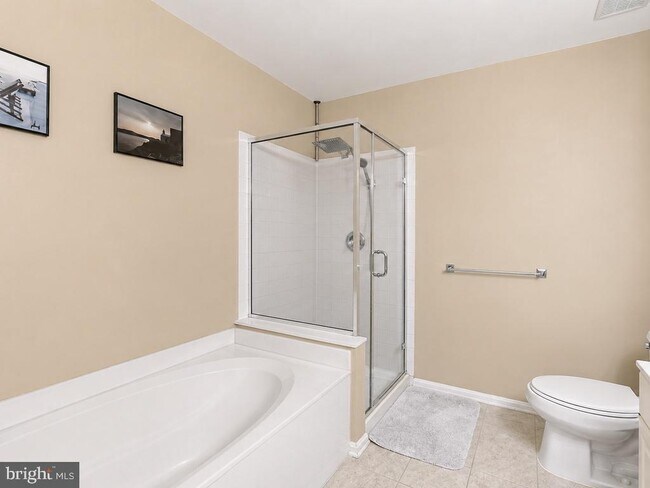 Building Photo - 20746 Shoreline Terrace