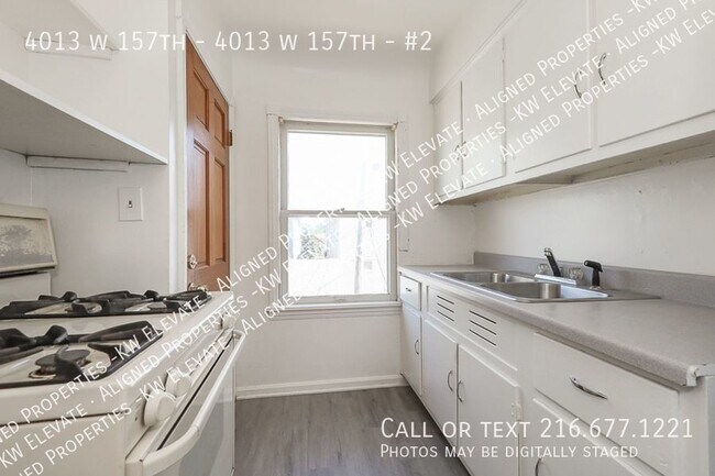 Building Photo - 4013 W 157th St