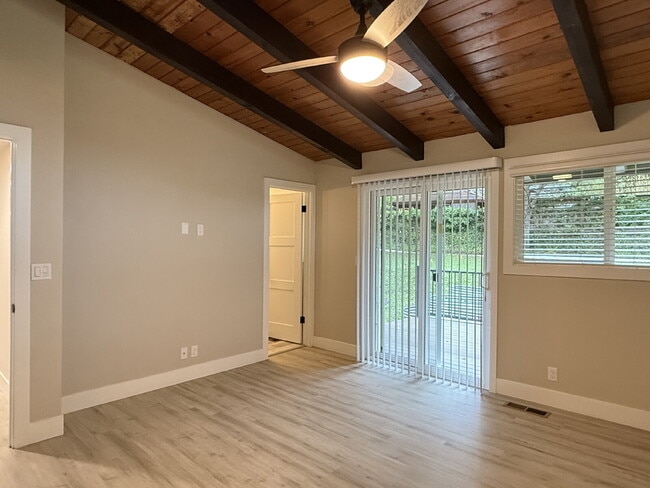 Building Photo - Lovely Single-Story Home in Corte Madera!