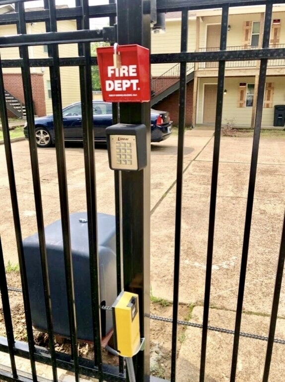 Keypad or Remote Gate Entry - 3155 Booker St