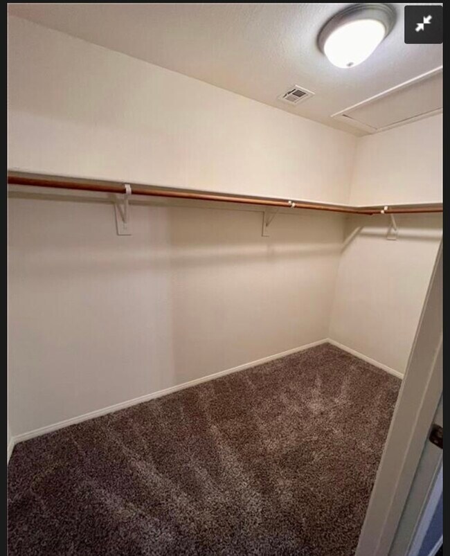 Building Photo - 356 Manti Pl