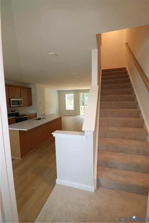 Building Photo - 419 Burden Dr