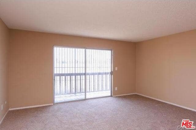 Building Photo - 730 N Eucalyptus Ave