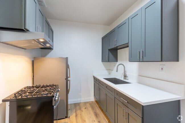 Studio - 425SF - Studios available in East Hollywood, Los Angeles