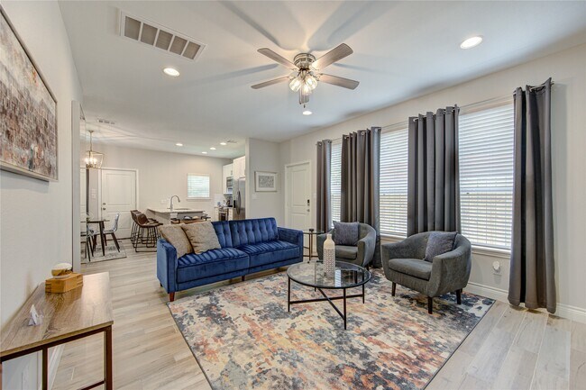 Building Photo - 3108 Wentworth St