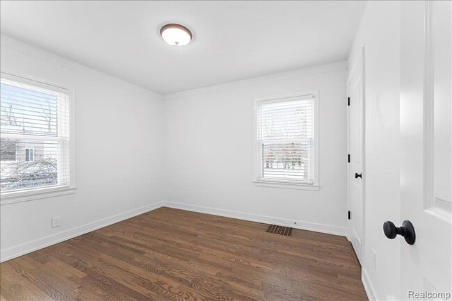 Building Photo - 25161 Meridian Rd