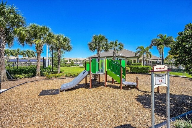 Building Photo - 4900 Blistering Way