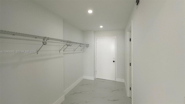 Building Photo - 2750 NE 183rd St