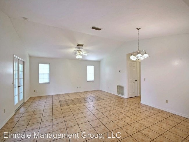 Building Photo - 3 br, 2 bath House - 774 24th Sq