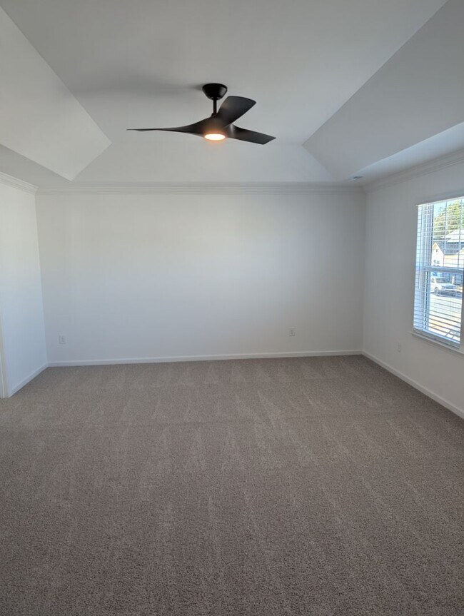 Building Photo - NEW Stonebridge Golf Course Views - AVAILA...