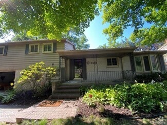 Building Photo - 5551 Tadworth Pl