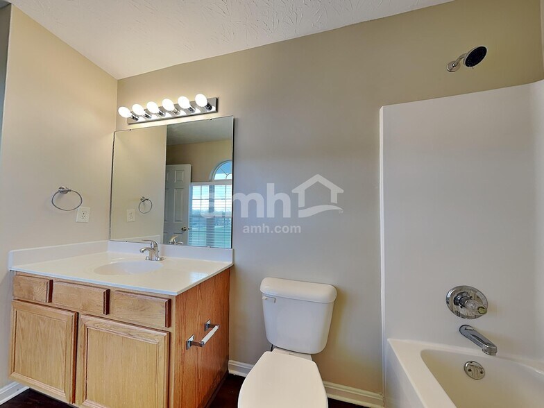 Building Photo - 2537 Keller Ct