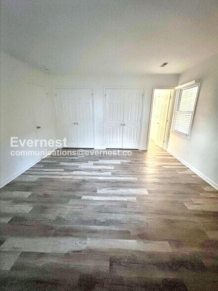 Building Photo - 5202 Harrod Ct
