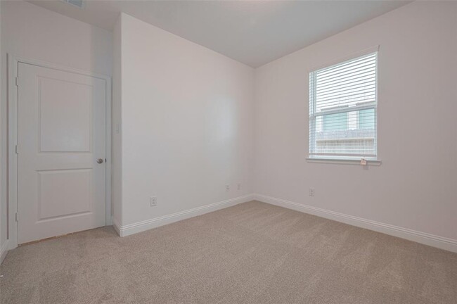 Building Photo - 4206 Colony Ln