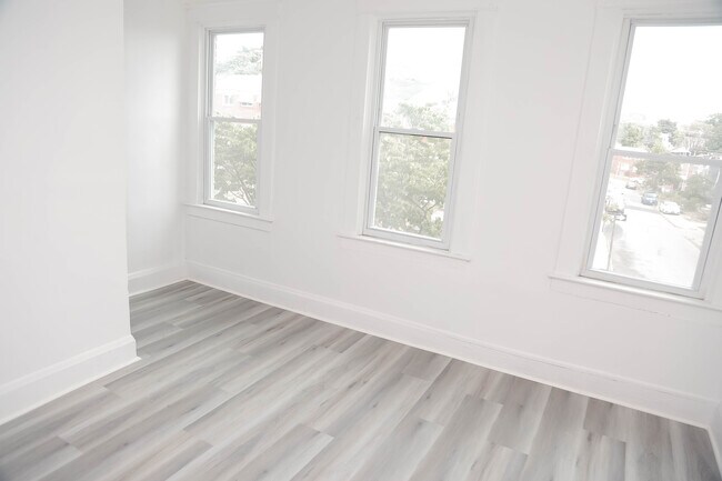 Front Bedroom 2 - 4231 Nicholas Ave