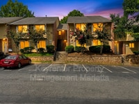 Building Photo - 2190 Palmyra Dr