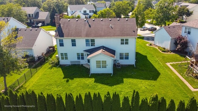 Building Photo - 1655 Whispering Oaks Dr