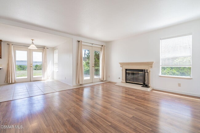 Building Photo - 376 Fresh Meadows Rd