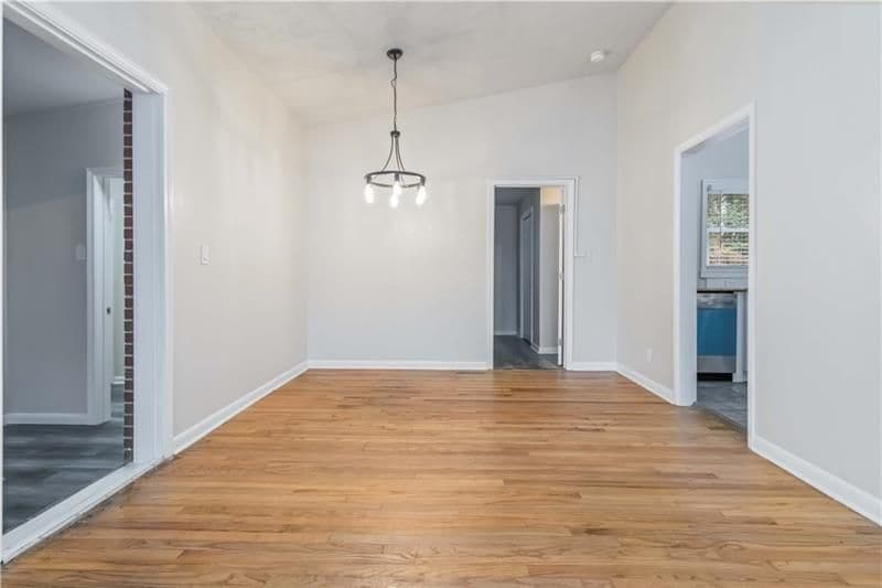 Building Photo - 3035 McLendon Cir NW