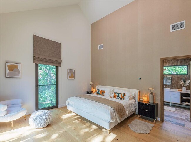 Building Photo - 2806 Geronimo Trail