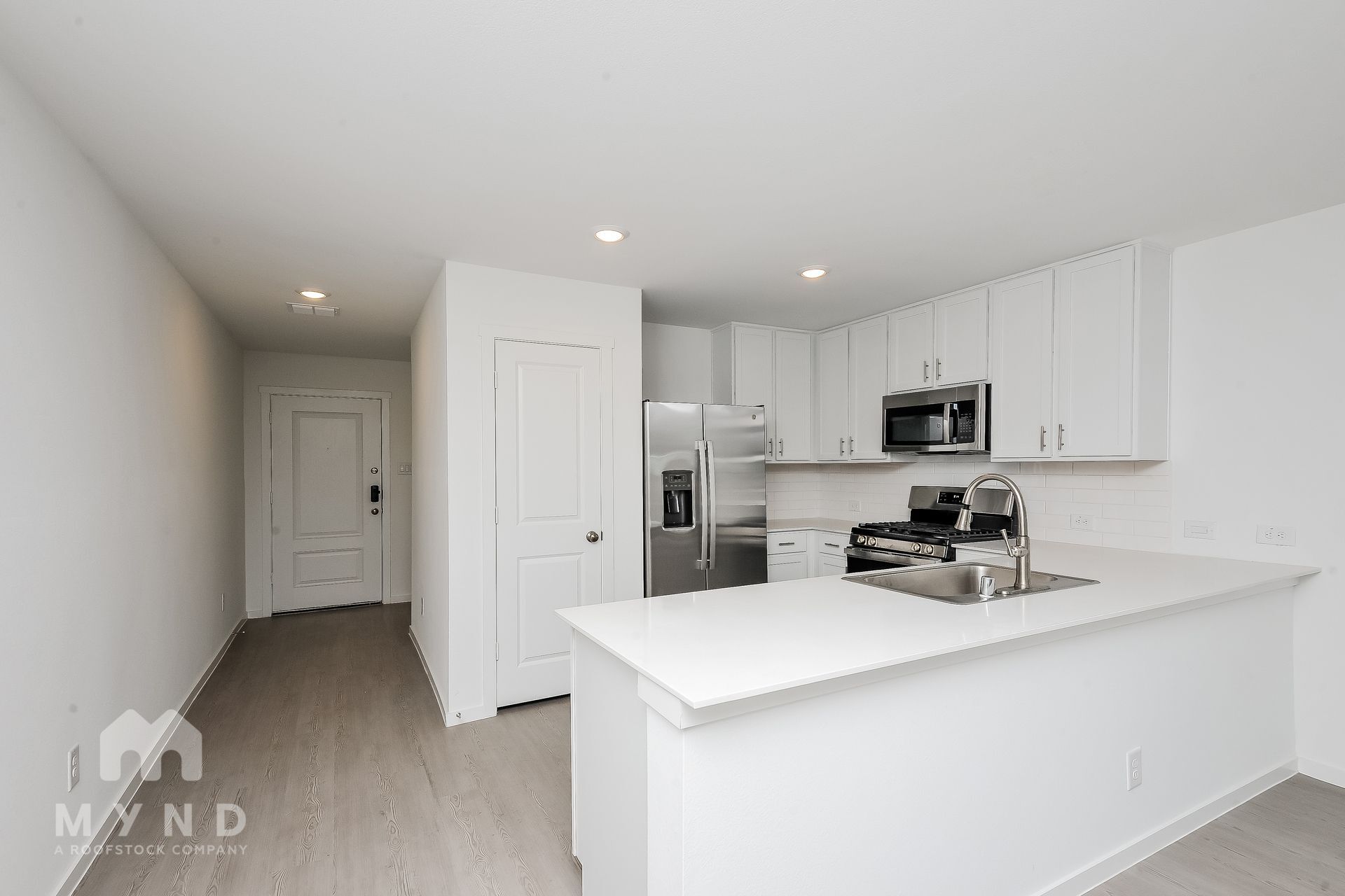 Building Photo - 2740 Mistwood Dr