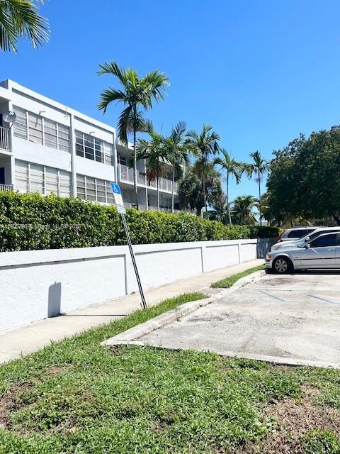 Building Photo - 2175 NE 170th St