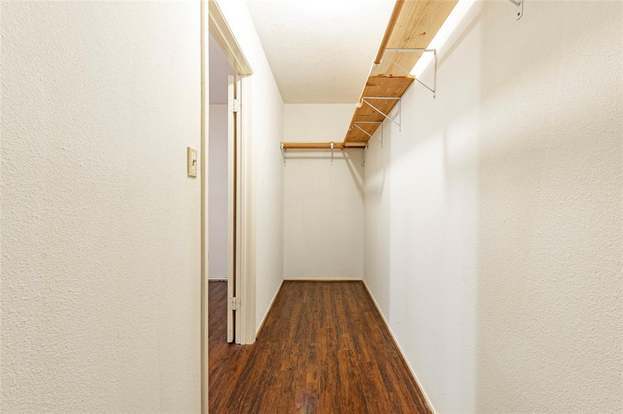 Building Photo - 5383 Wilson Ave