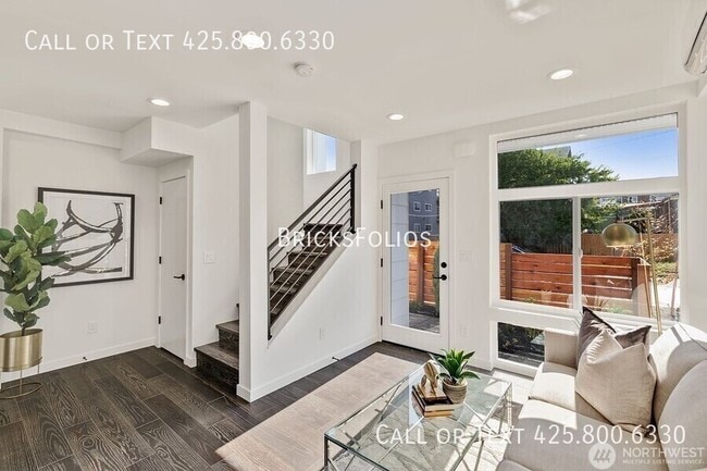 Building Photo - 5518 11th Ave NW