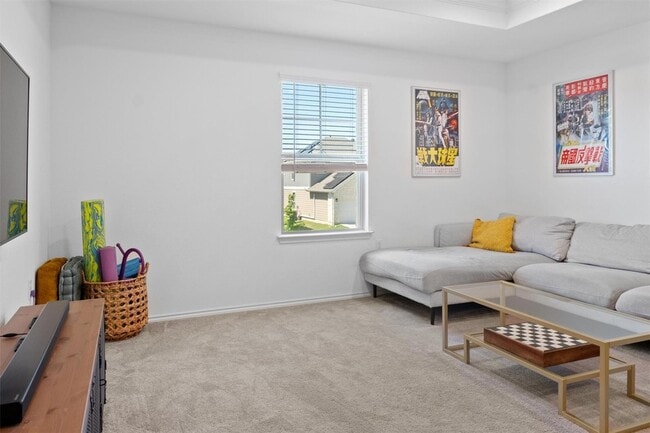 Building Photo - 6809 Ellsworth Walk