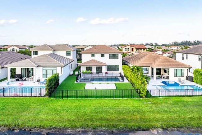 Building Photo - 8835 Grand Prix Ln