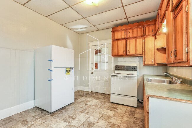 Building Photo - 3 Bedroom 1 Bath Winston-Salem - Vouchers ...