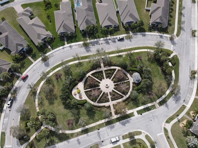 Building Photo - 10491 SW Academic Way