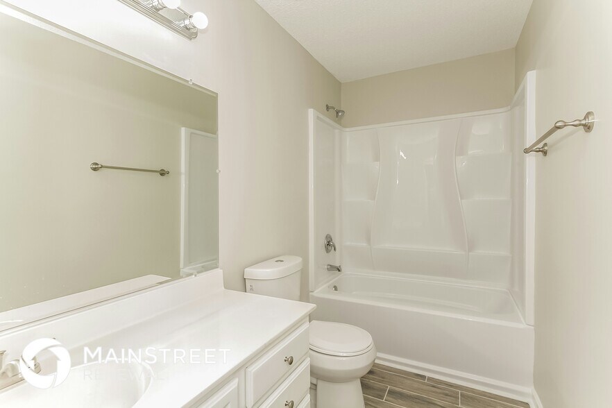 Building Photo - 9810 Sweet Plum Dr