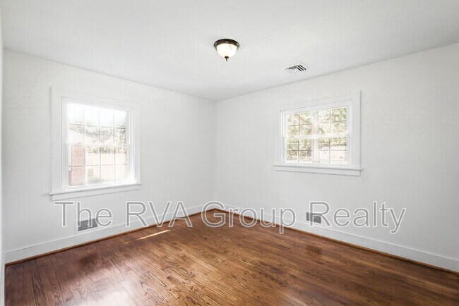 Building Photo - 13141 Overhill Dr
